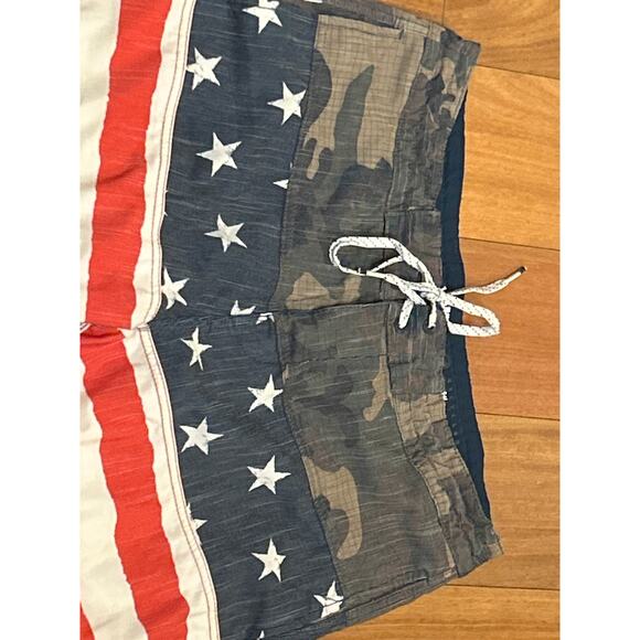 Billabong Camo Flag Swim Trunks - Picture 3 of 10